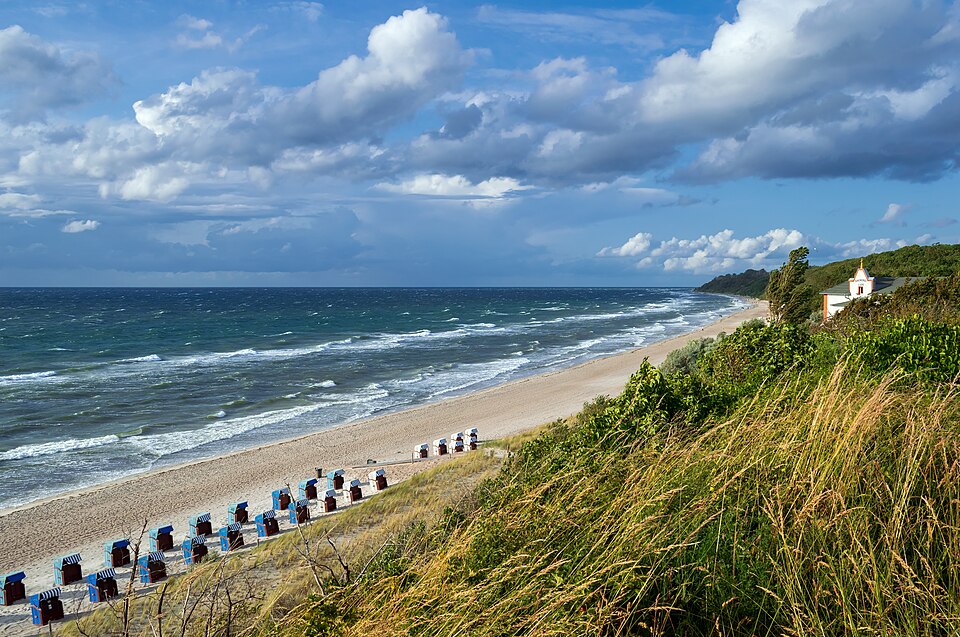 File:Baltic Sea view from Schmiedeberg hill in Rerik, 2025-06-23.jpg